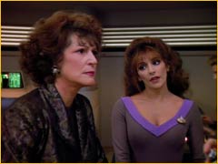 Lwaxana et Deanna Troi